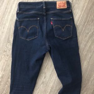 Levi jeans